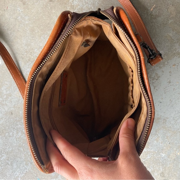 Patricia Nash Italian Leather Handbag - Picture 7 of 8